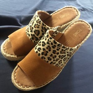 Toms leopard and brown wedge sandal